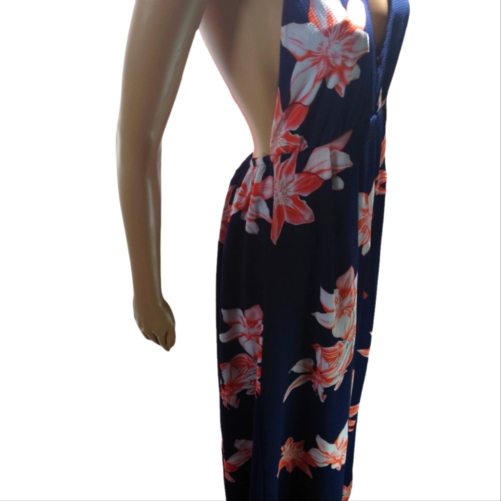 Women's floral halter Maxi dress.